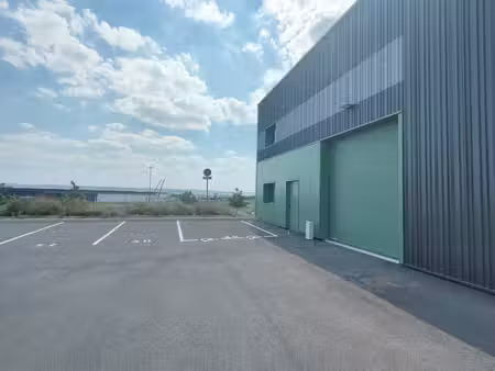 location entrepôt reims 51100 200m²
