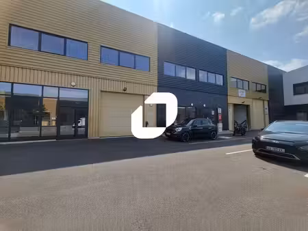 location local d’activités villebon-sur-yvette 91140 372m²