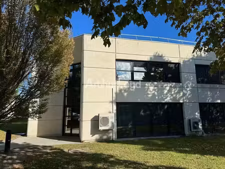 location bureaux reims 51100 102m²
