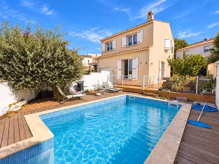 vente maison 5 pièces  113.00m²  sète