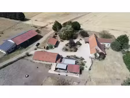 propriété à vendre le thoult trosnay 6 pièce(s) 170m2 498 000€