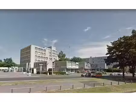 location bureau caen 396 m²