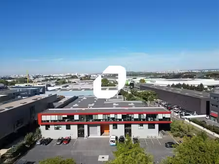 location local d’activités gennevilliers 92230 2228m²