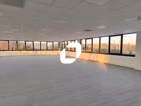 location local d’activités gennevilliers 92230 291m² à 2348m²