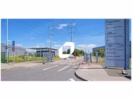 location entrepôt mions 69780 3955m² à 7933m²