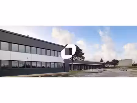 location entrepôt goussainville 95190 6972m²