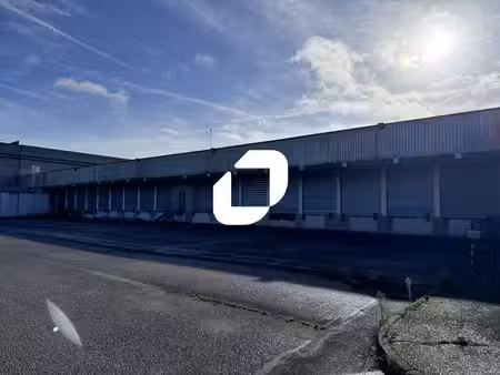 location entrepôt amiens 80000 2800m² à 6750m²