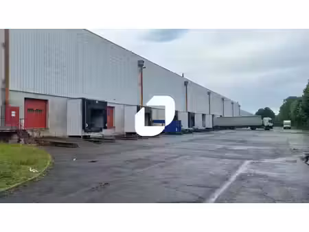 location entrepôt saint ouen l aumone 95310 6246m² à 14038m²