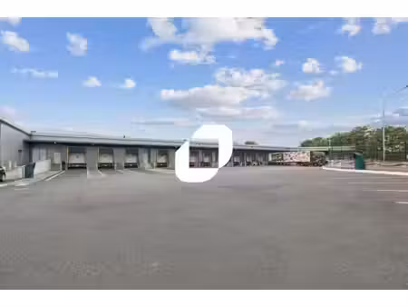 location local d’activités thiais 94320 2517m²