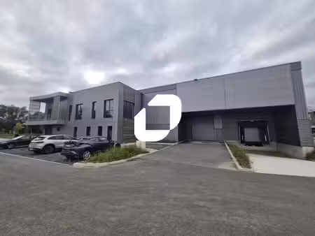 location local d’activités courtry 77181 700m² à 4462m²