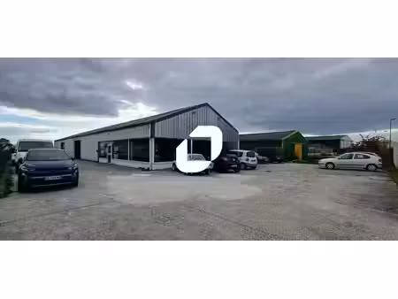 location local d’activités breval 78980 520m²