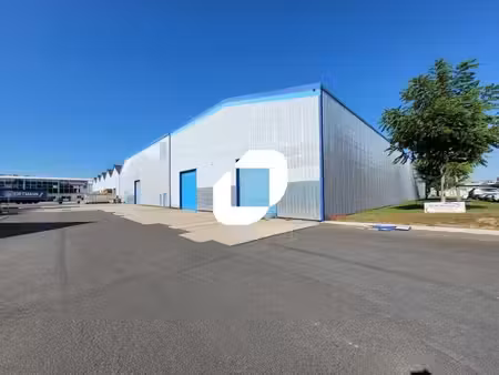 location local d’activités corbeil-essonnes 91100 1200m² à 2800m²