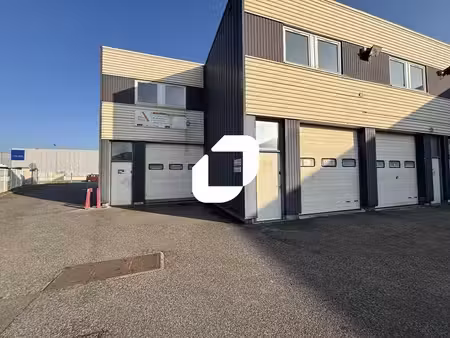 location local d’activités villabé 91100 282m²