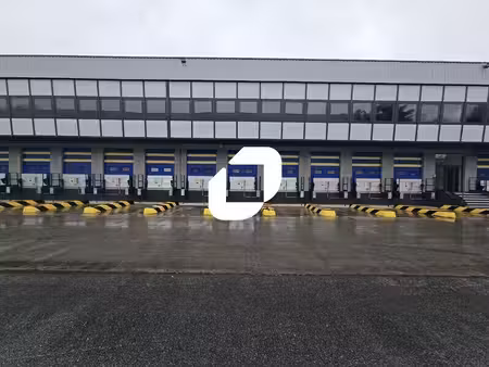 location entrepôt saint witz 95470 1322m² à 29598m²