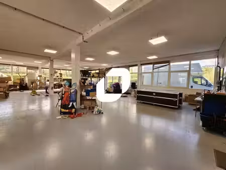 location local d’activités bievres 91570 446m²