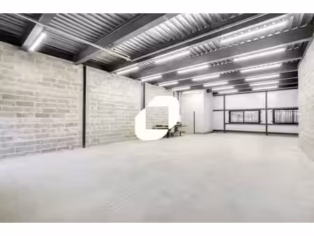 location local d’activités bois d arcy 78390 300m² à 600m²