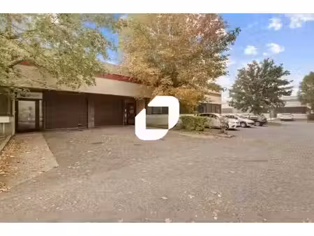 location local d’activités bondoufle 91070 250m²