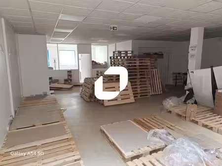 location local d’activités boulogne billancourt 92100 123m²