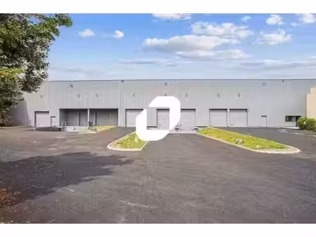 location entrepôt lisses 91090 3039m²