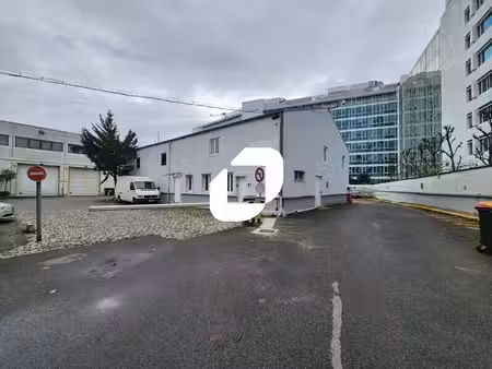 location local d’activités saint denis 93210 385m² à 1030m²
