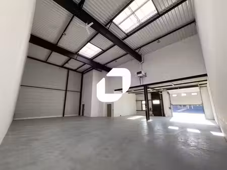 location local d’activités saint priest 69800 608m² à 8943m²