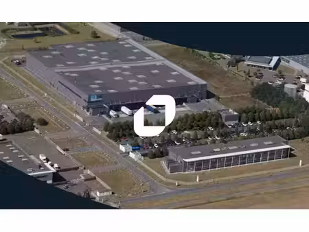 location local d’activités verneuil en halatte 60550 12227m²