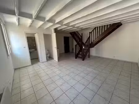 vente appartement 3 pièces  59.00m²  linas