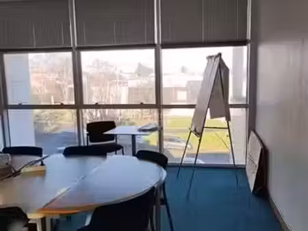 location bureau chauray 3 371 m²