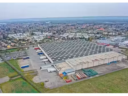 location entrepôt / local d'activités meyzieu 29 827 m²