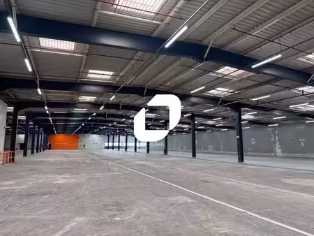 location entrepôt itancourt 02240 22681m²