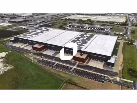 location entrepôt recy 51520 5966m² à 31562m²