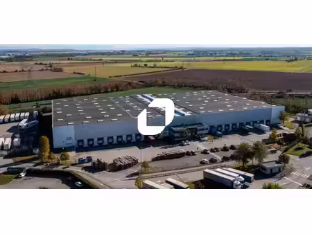 location entrepôt meyzieu 69330 8088m² à 16353m²