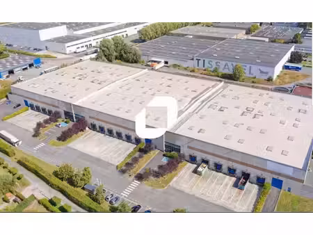location entrepôt neuville en ferrain 59960 4491m²