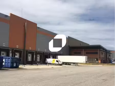 location entrepôt saint martin de crau 13310 5531m²