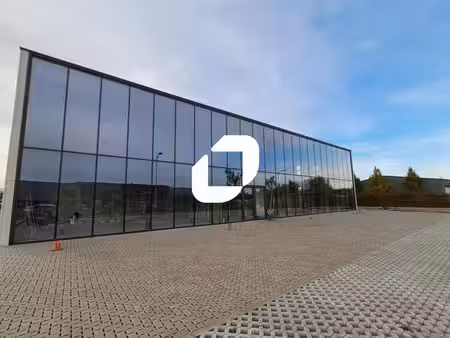 location local d’activités 202m² à 945m²