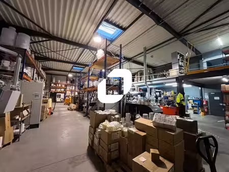 location local d’activités pont a marcq 59710 700m²