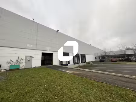 location local d’activités lieusaint 77127 3883m²
