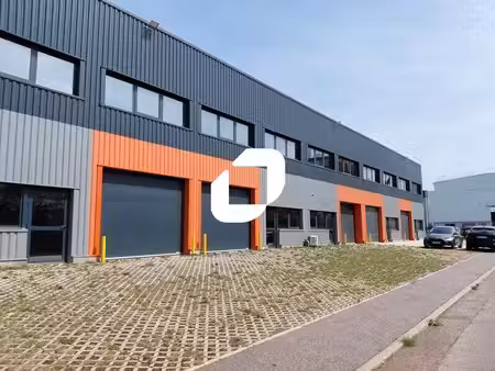 location local d’activités trappes 78190 260m² à 1820m²