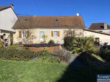 maison  5 pièce(s)  4 chambre(s)  120 m²
