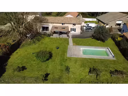 maison ancienne de charme à vendre à vaux - 10 pièces  piscine  grand terrain