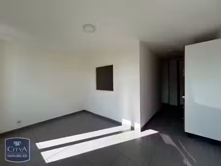 appartement à louer 1 pièce 24 m² - la ville-du-bois (91) - 650€