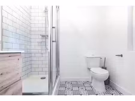 location appartement 3 pièces 49 m² à marseille 6 (13006)