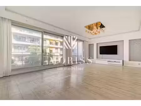 appartement de prestige en vente la muette  auteuil  porte dauphine  france