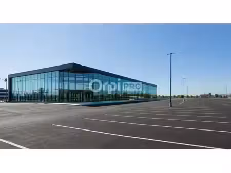 vente commerce avignon 84000 2111m²
