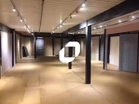 location commerce velizy villacoublay 78140 171m²