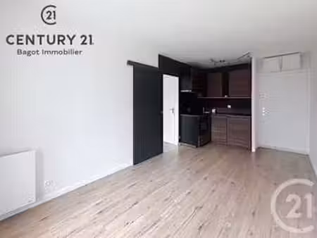 location appartement 2 pièces à blonville-sur-mer (14910) : à louer 2 pièces / 29m² blonvi