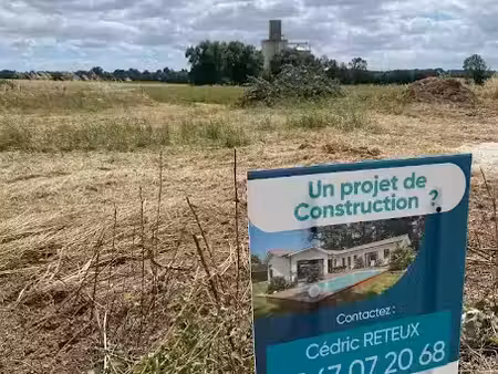 vente terrain 753 m² à plassay (17250)  31 960 €