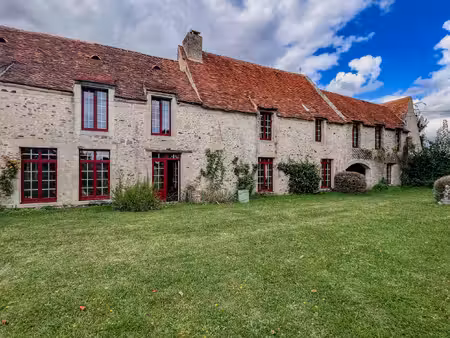 magnifique manoir du xvième siècle