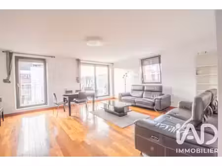 appartement à paris (75019)