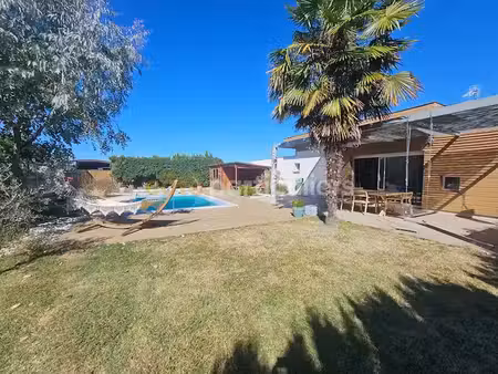 location meublée maison 4 pièces 110 m² à boé (47550)  1 500 €